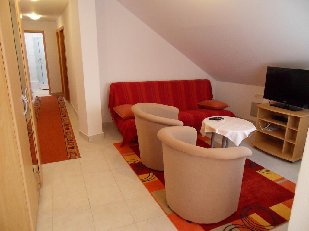 Apartments Petricevic 2 Селце Стая снимка